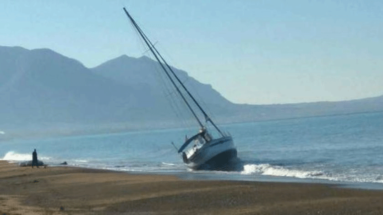 Μετανάστες, εντοπίστηκαν σε ιστιοφόρο και φορτηγό όχημα στην Κυπαρισσία