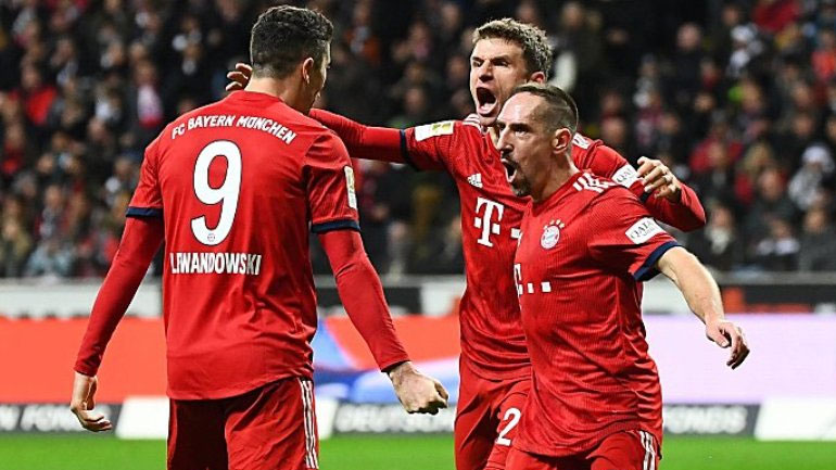 Γερμανία: «Τρίποντο» για την Μπάγερν στη Φρανκφούρτη, 3-0 την Άιντραχτ