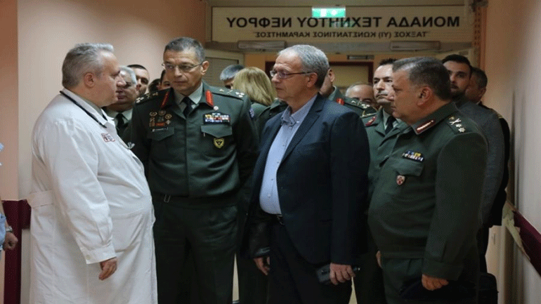 Επίσκεψη του Π. Ρήγα στο Ναυτικό Νοσοκομείο Αθηνών για την ανταλλαγή ευχών για τις γιορτές