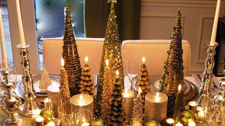 Πώς να διακοσμήσετε το τραπέζι σας φέτος τα Χριστούγεννα και να εντυπωσιάσετε τους καλεσμένους σας