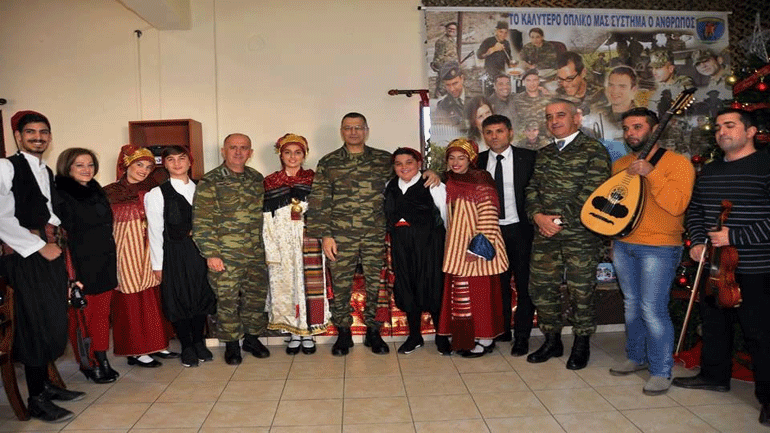 Χριστουγεννιάτικη εκδήλωση για ανταλλαγή ευχών στο ΓΕΣ