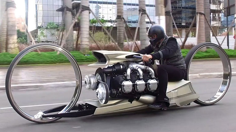 TMC Dumont: Υπερβατικό design σε δυο τροχούς