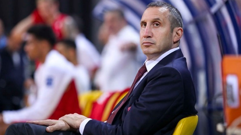 Μπλατ: «Θέλω να με θυμούνται ως δάσκαλο»