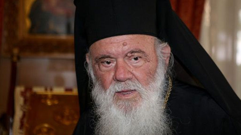 Ιερώνυμος: «Τα φετινά Χριστούγεννα να γίνουν απαρχή μεταστροφής του κόσμου»