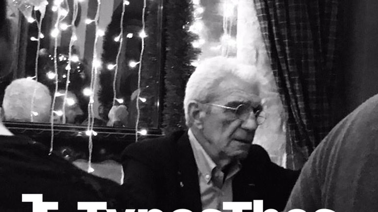 Ο Μπουτάρης γιόρτασε τα Χριστούγεννα σε μπαρ της Θεσσαλονίκης