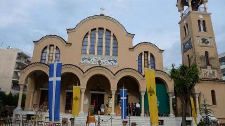 Πάτρα: Τα κάλαντα των Χριστουγέννων από τις καμπάνες του Ιερού Ναού Αποστόλου Παύλου