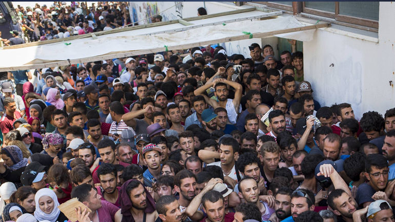 Σάμος: Ο καταυλισμός έξω από τον καταυλισμό