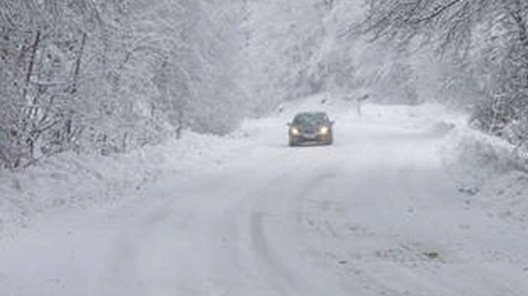 Περιπέτεια για εκδρομείς στη Φθιώτιδα – Εγκλωβίστηκαν στα χιόνια
