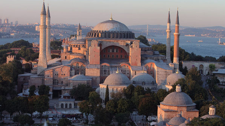 Η ιστορία της Αγια-Σοφιάς Η ιστορία της Αγια-Σοφιάς