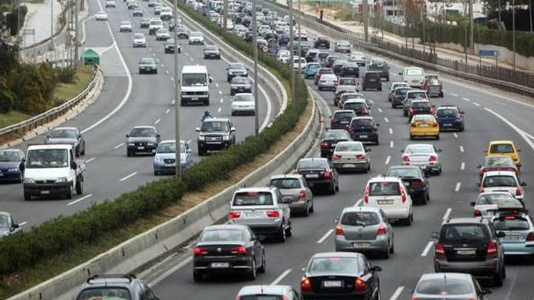 Μέχρι τη Δευτέρα η πληρωμή των τελών κυκλοφορίας