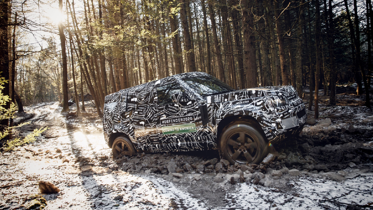 Τίποτα δεν αντιστέκεται στο νέο Land Rover Defender