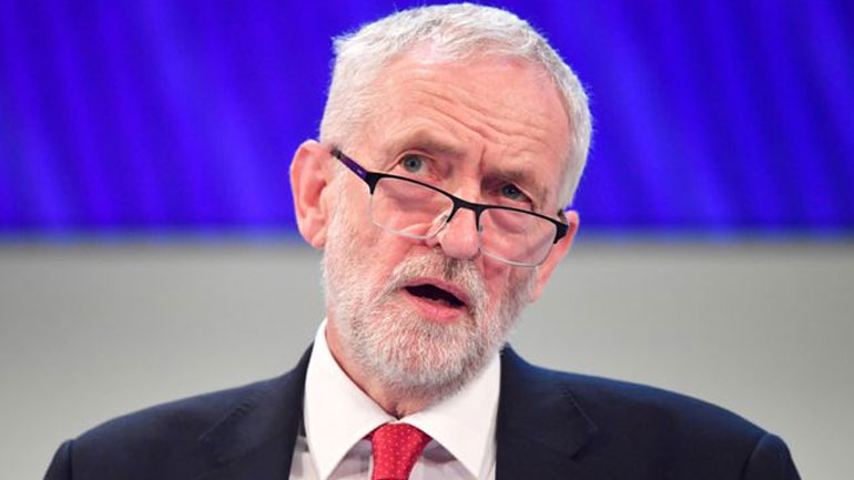 Brexit: Κόρμπιν καλεί Μέι να συγκαλέσει νωρίτερα το κοινοβούλιο για την κρίσιμη ψηφοφορία