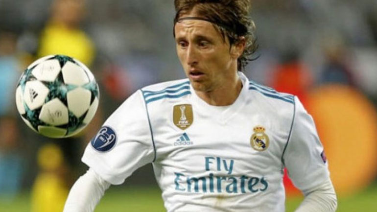 «Απέρριψε την πρόταση ανανέωσης της Ρεάλ ο Μόντριτς»