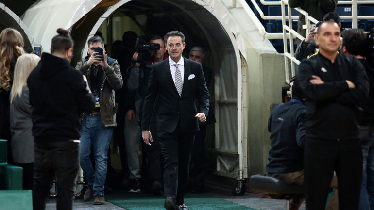 Αποθέωση για τον Πιτίνο στο ΟΑΚΑ