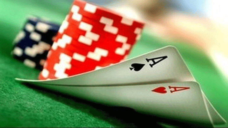 Ρέθυμνο: Τους έκαναν «τσακωτούς» την ώρα του πόκερ