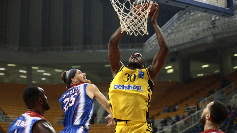 «Πάτησε γκάζι» στο τέλος η ΑΕΚ, 73-62 τον Πανιώνιο