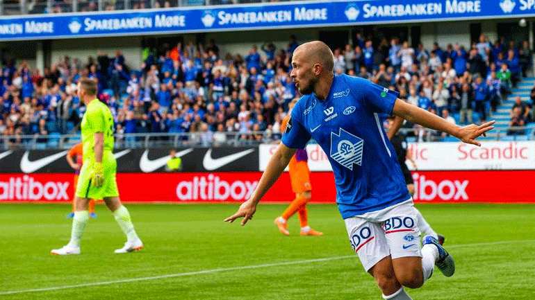 Συνδέουν την ΑΕΚ με τον Έρικ Χέσταντ