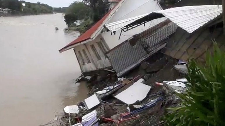 Στους 50 οι νεκροί από το πέρασμα της τροπικής καταιγίδας Ουσμάν στις Φιλιππίνες