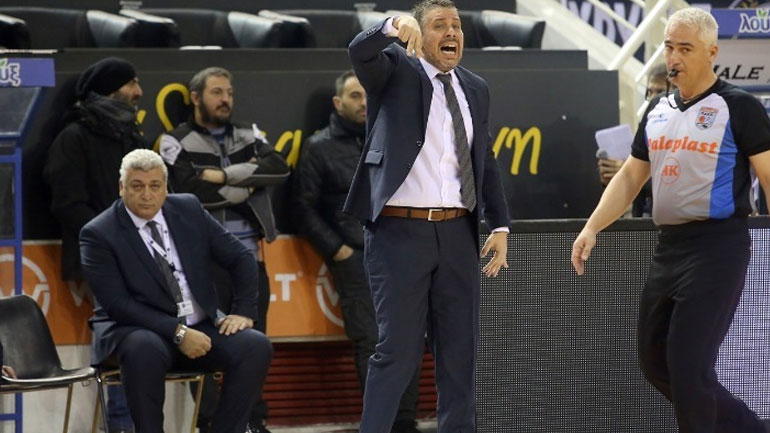 Παπαθεοδώρου: «Νίκησε δίκαια ο Ολυμπιακός»