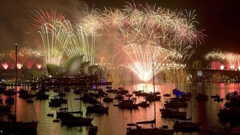 Πώς θα υποδεχτούν το νέο έτος σε ολόκληρο τον κόσμο