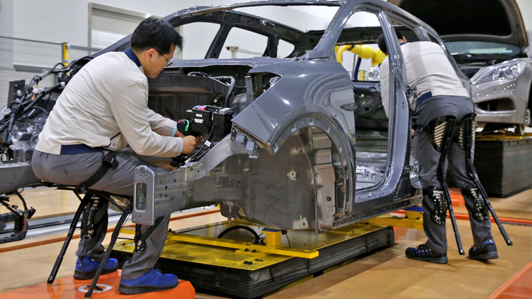 Η Hyundai έφτιαξε ρομπότ που βοηθούν τους εργαζομένους