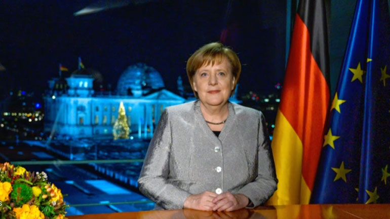 Το πρωτοχρονιάτικο διάγγελμα της Μέρκελ: «Να αγωνιστούμε υπέρ της ανοικτής κοινωνίας»