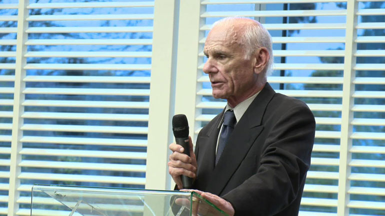 Πέθανε ο δρ Λάρι Ρόμπερτς, ένας από τους τέσσερις «πατέρες» του Ίντερνετ