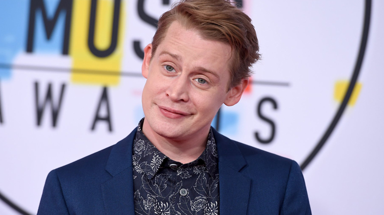 Ο Μακόλεϊ Κάλκιν αλλάζει το όνομά του