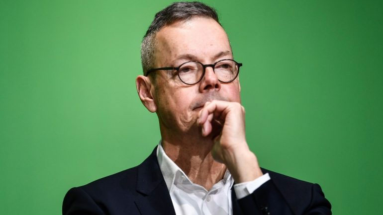 Π. Μπόφινγκερ: Έγιναν πολλά λάθη κατά τη διάρκεια της κρίσης στην Ελλάδα