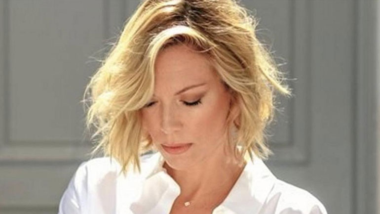 Δύσκολες ώρες για τη Βίκυ Καγιά – Έφυγε από τη ζωή αγαπημένο της πρόσωπο