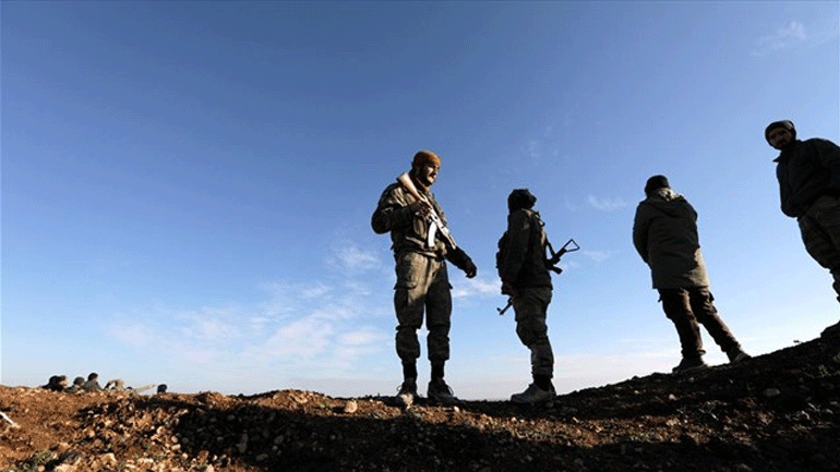 Συρία: Τουλάχιστον 97 νεκροί σε συγκρούσεις τζιχαντιστών-ανταρτών στην Ιντλίμπ