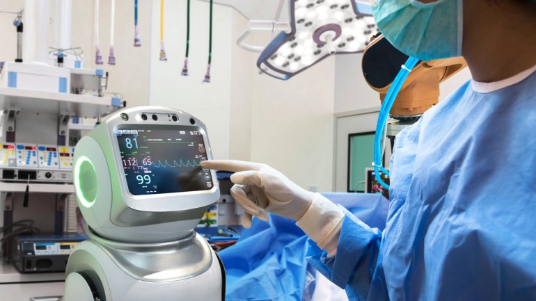 Συστήματα υγείας: Η ρομποτική και η τεχνητή νοημοσύνη βοηθούν στη μείωση του κόστους 