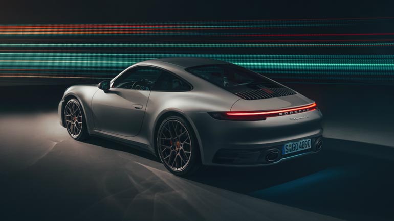 Η ξεχωριστή σχεδίαση της νέας Porsche 911 Η ξεχωριστή σχεδίαση της νέας Porsche 911