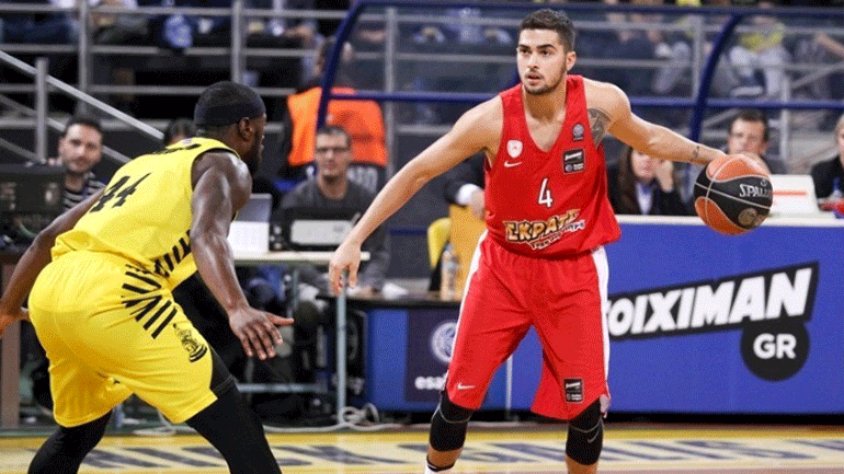 «Τέλος» από τον Ολυμπιακό ο Τολιόπουλος