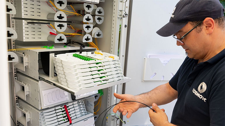 COSMOTE Fiber: Ξεπέρασαν τα 3 εκατομμύρια τα νοικοκυριά και οι επιχειρήσεις με πρόσβαση σε ταχύτητες οπτικών ινών