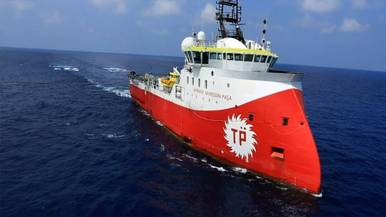 Η Τουρκία στέλνει τρία ερευνητικά σκάφη στην ελληνική υφαλοκρηπίδα νότια του Καστελόριζου