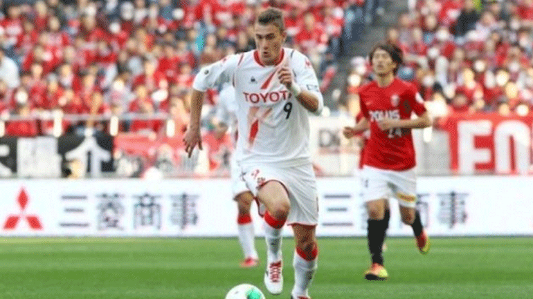 Ανακοίνωσε Γιακιμόφσκι η ΑΕΛ