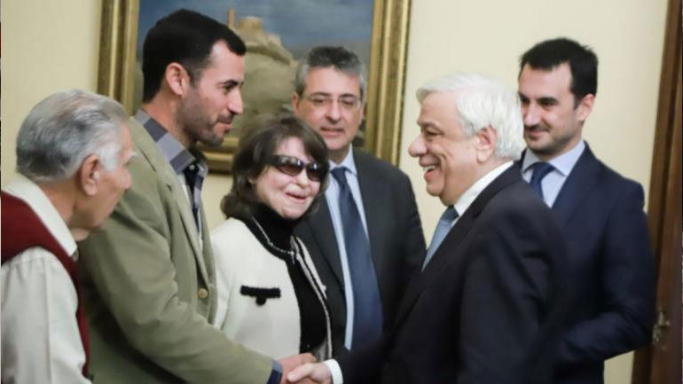 Δημοσίευμα της «Αλ Αχράμ» για την παραχώρηση ελληνικής υπηκοότητας στους ψαράδες που έσωσαν ζωές στο Μάτι