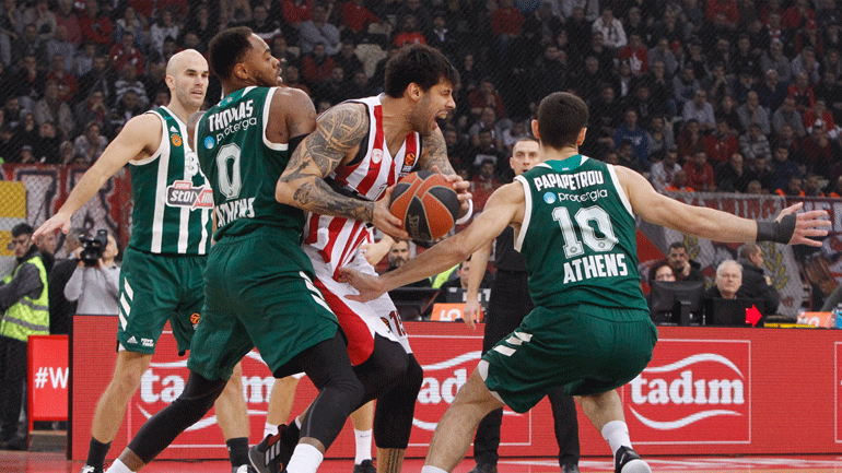 Κυριάρχησε στο ΣΕΦ ο Ολυμπιακός, 79-65 τον Παναθηναϊκό