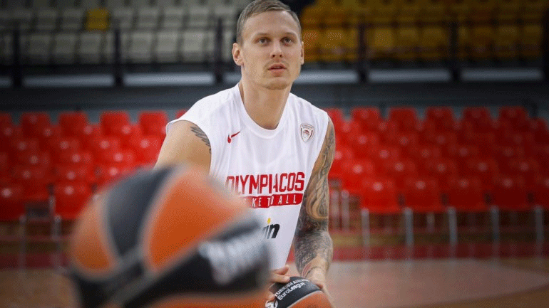 Ολυμπιακός: Με Τίμα στο ντέρμπι «αιωνίων»