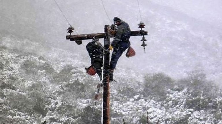 Φθιώτιδα: Κανένα χωριό χωρίς ρεύμα