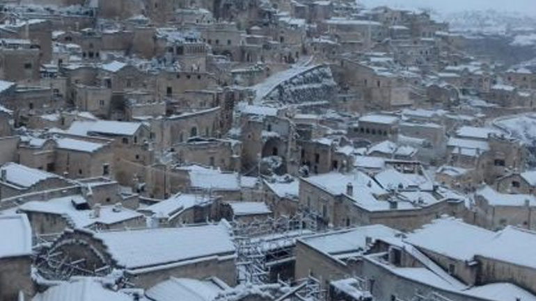 Ηλικιωμένη έχασε τη ζωή της εξαιτίας του ψύχους στη Σικελία