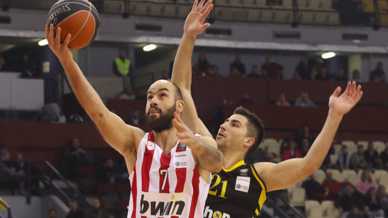 Ασταμάτητος ο Ολυμπιακός, 101-75 την ΑΕΚ