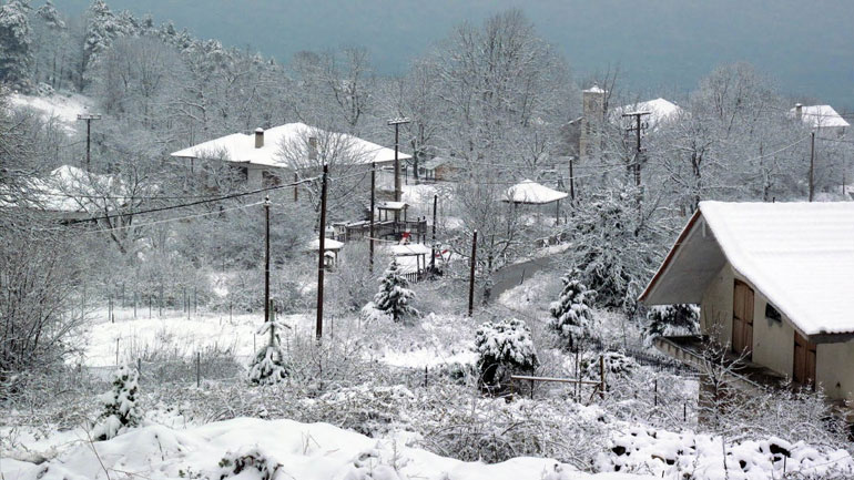 Επιμένει το τσουχτερό κρύο στη Β. Ελλάδα -Μείον 17 βαθμοί στο Νευροκόπι