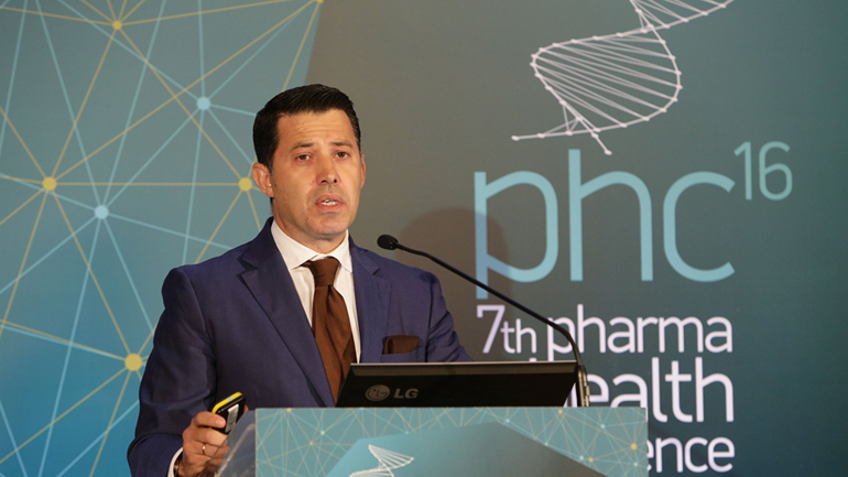 Για ξέπλυμα μαύρου χρήματος ερευνάται ο Μανιαδάκης