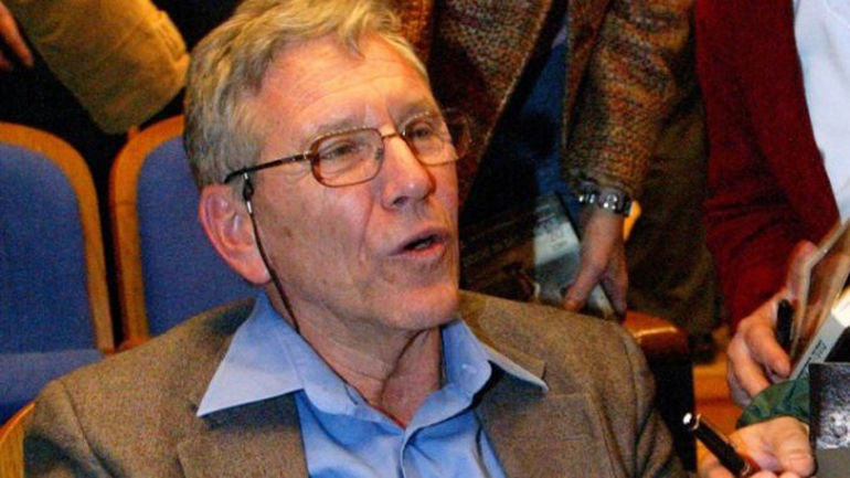 Άμος Οζ: Μιλώντας για την εποχή του χωρίς φόβο και πάθος