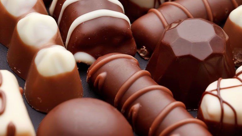 Τα σοκολατάκια του πρώην Υφυπουργού