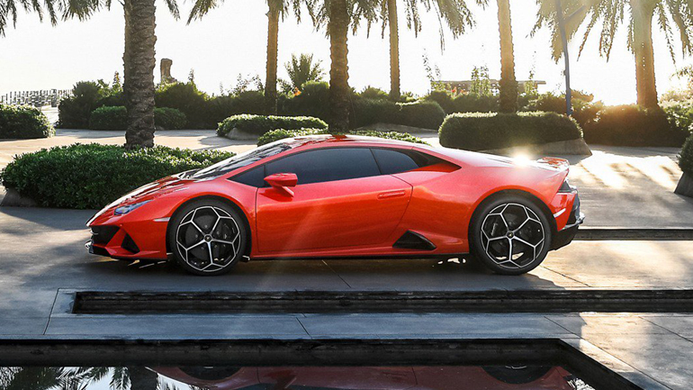 Πόσο κοστίζει η Lamborghini Huracan Evo;