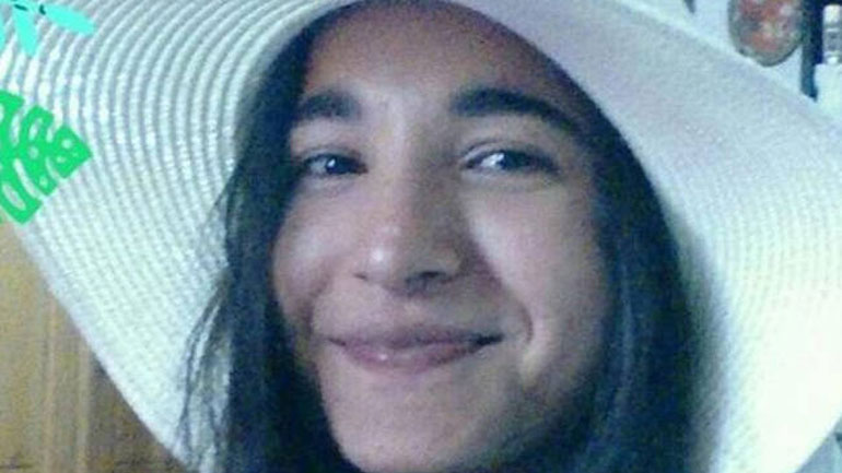 Στην Αλβανία μεταφέρθηκε η σορός της 29χρονης που δολοφονήθηκε από τον πατέρα της