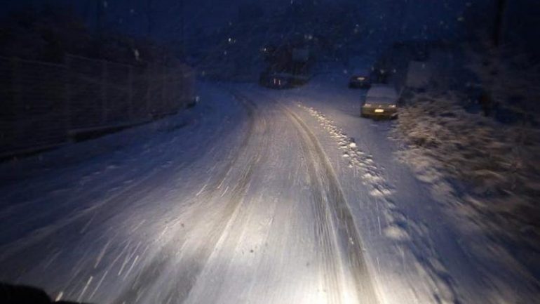 Πυκνό χιόνι στο Οροπέδιο Λασιθίου